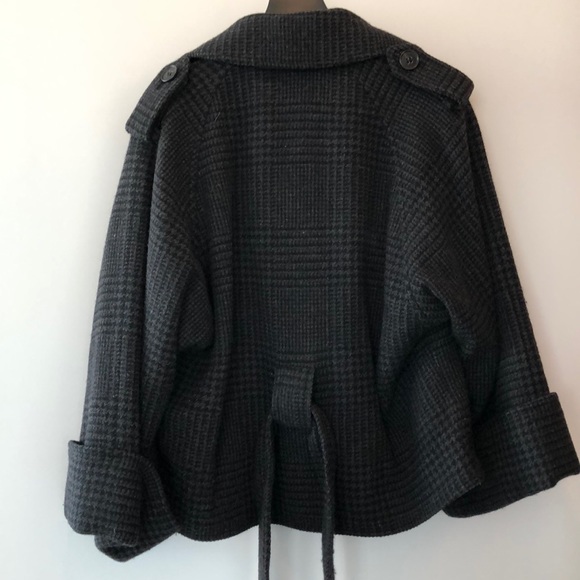 crop coat - Picture 4 of 7